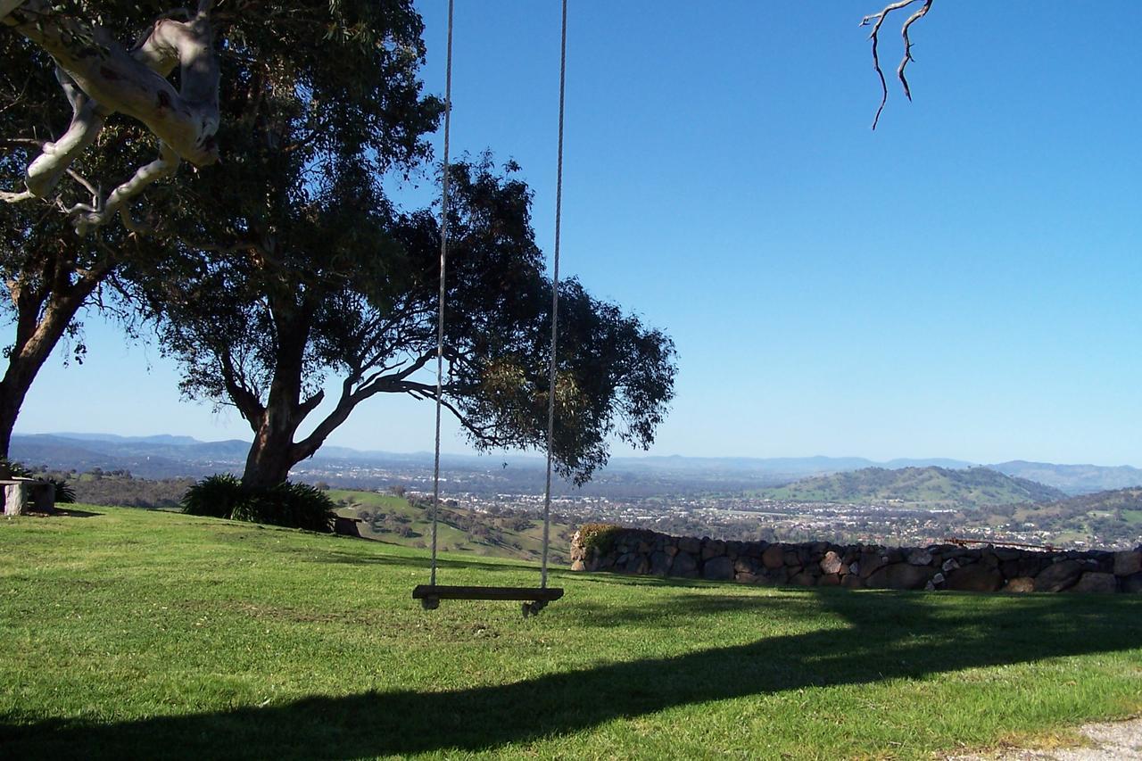 Inspiring Views B&B Wodonga Extérieur photo