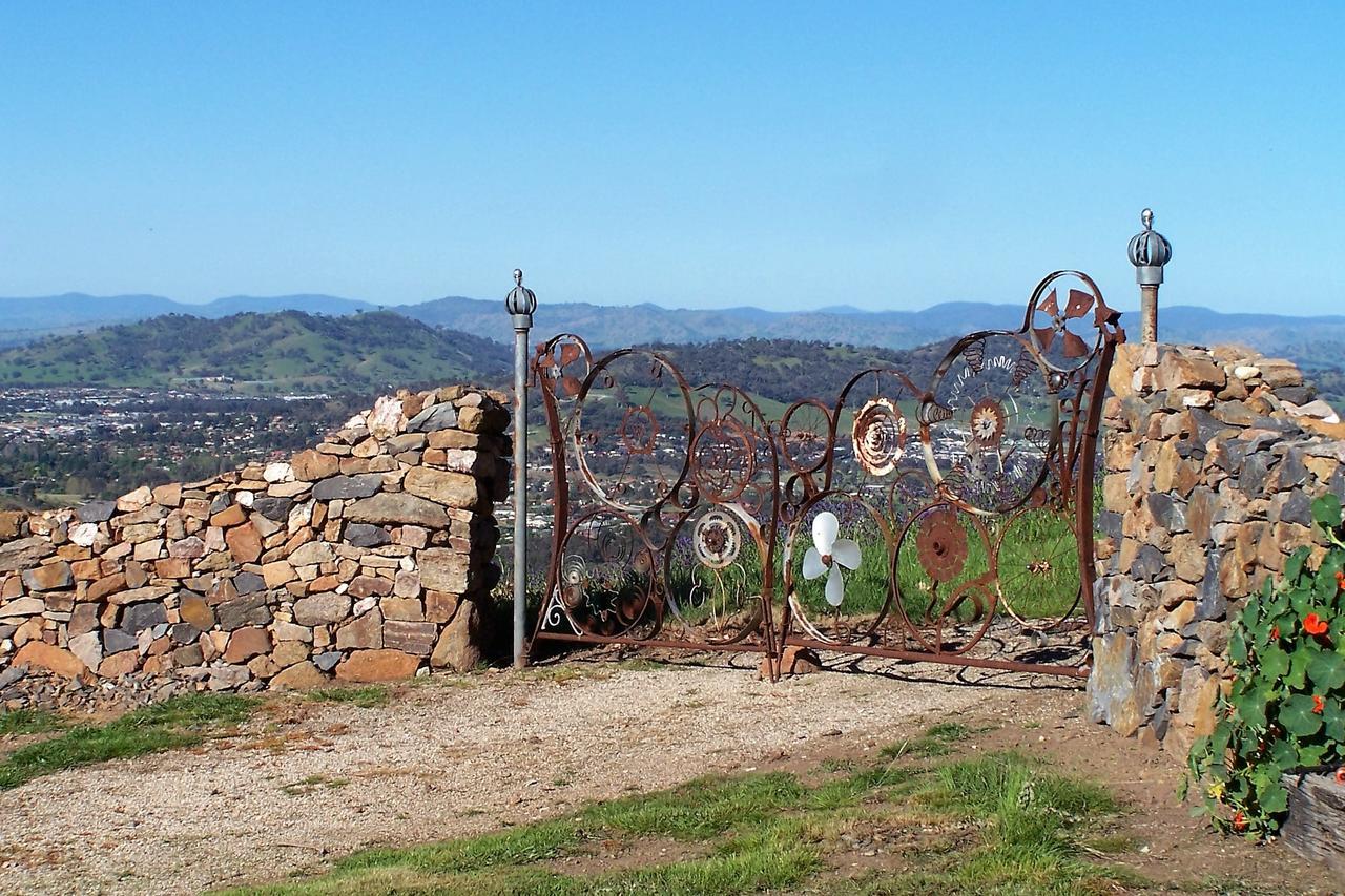 Inspiring Views B&B Wodonga Extérieur photo
